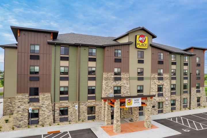 dakota pet friendly hotels